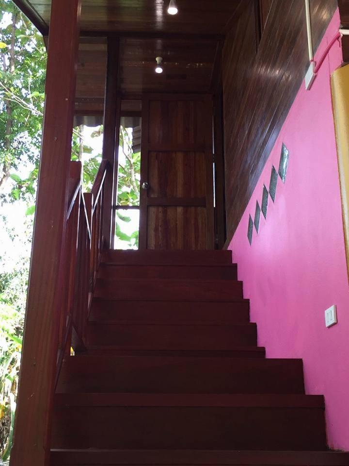 Villa Baan Rai Pu Fa Sattahip Exterior foto